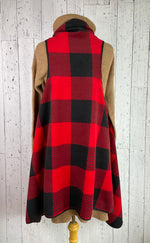 Load image into Gallery viewer, Red &amp; Black Buffalo Plaid Fleece Vest
