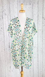 Load image into Gallery viewer, Green Geo Print Short Sleeve Kimono
