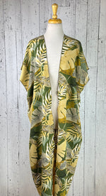 Load image into Gallery viewer, Camo Leaves Short Sleeve Kimono
