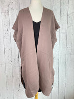 Load image into Gallery viewer, Taupe Organic Cotton Short Sleeve Kimono
