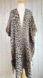 Load image into Gallery viewer, Wild Cotton Leopard Kimono
