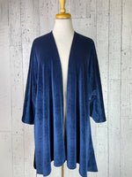 Load image into Gallery viewer, Royal Blue Velvet Sleeved Kimono Jacket
