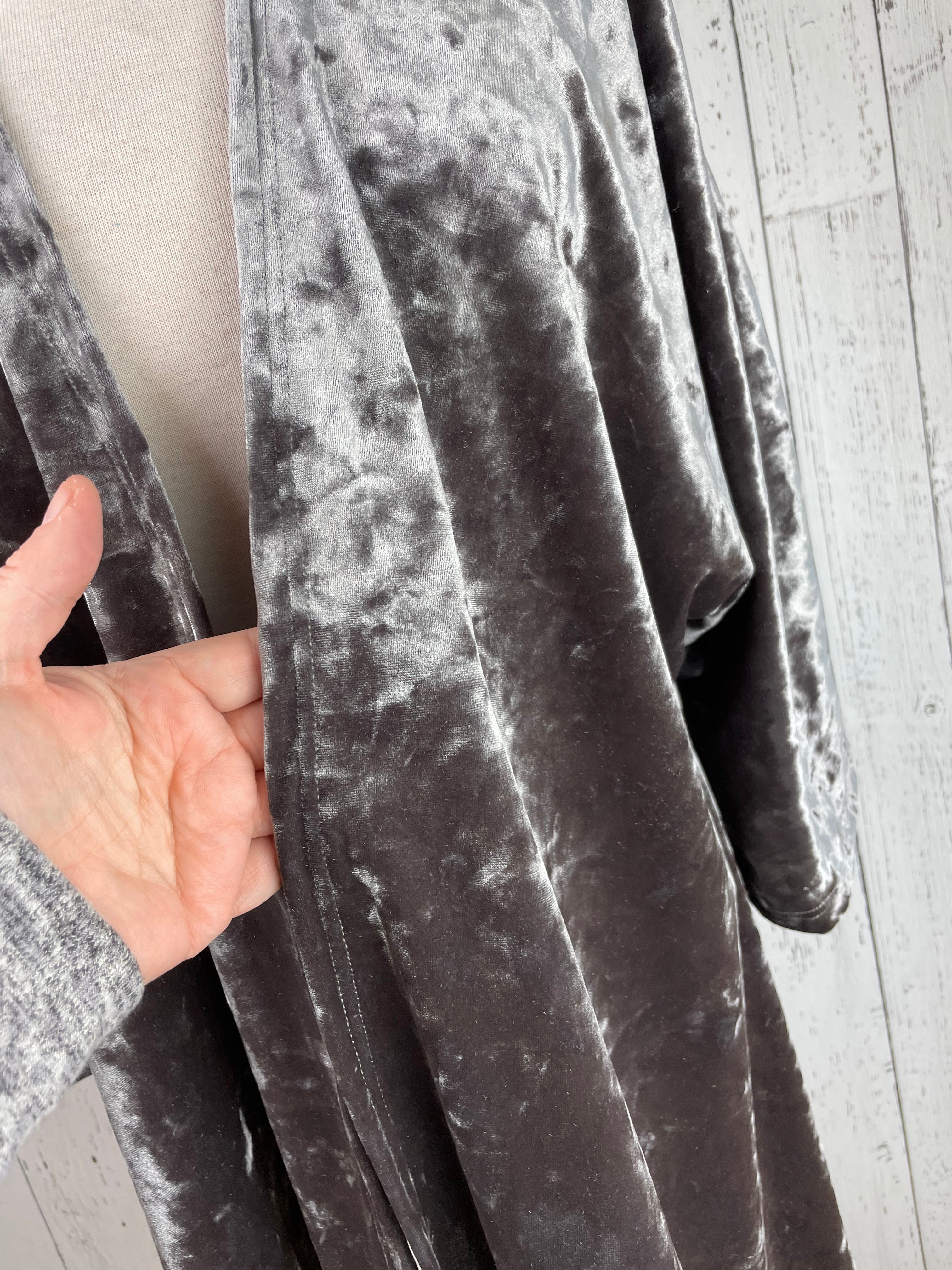 Silver Crushed Sleeved Velvet Kimono Jacket