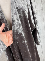 Load image into Gallery viewer, Silver Crushed Sleeved Velvet Kimono Jacket
