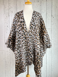 Wild Cotton Leopard Kimono